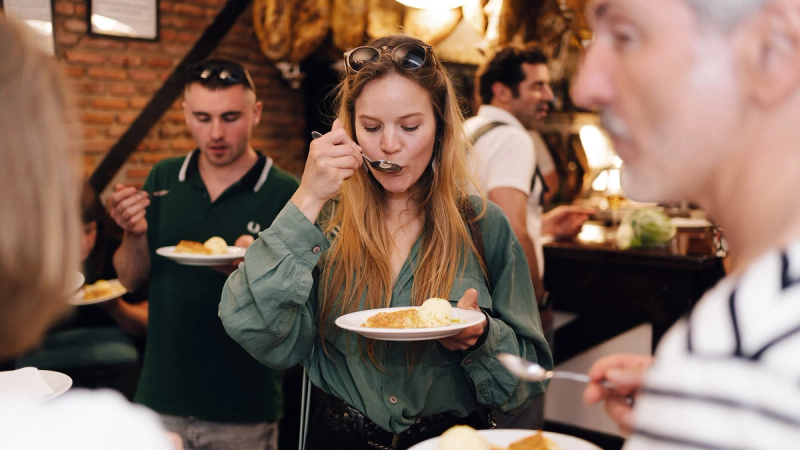 Walks and Devour Tours